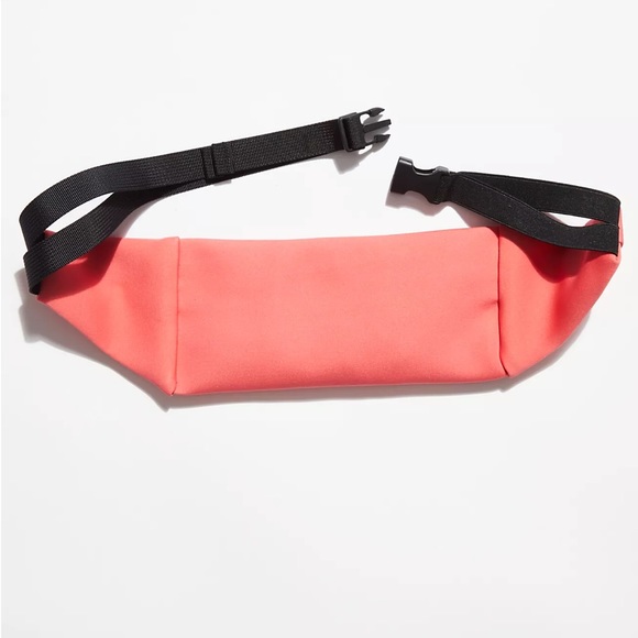 NWT FP Movement Runner Sling - Picture 3 of 4